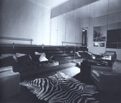 Opium-Den-Web.jpgのサムネール画像