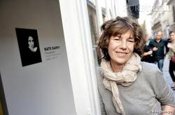 924353-au-vernissage-kate-barry-a-paris-580x0-1.jpgのサムネール画像